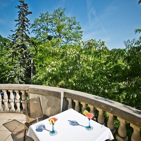 Platinum Palace Boutique Hotel & Spa Wroclaw Luaran gambar The terrace